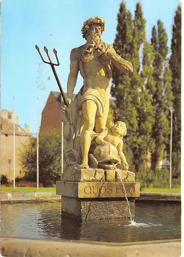 Weimar Neptunbrunnen am Markt ngl 158.989
