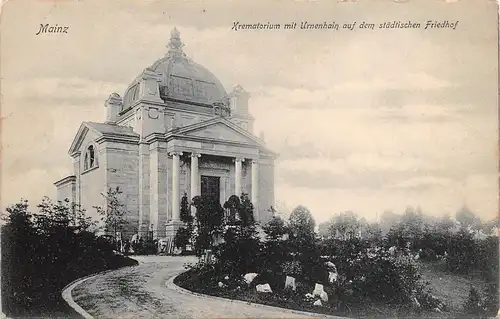 Mainz am Rhein Krematorium Urnenhain auf dem städtischen Friedhof ngl 162.147