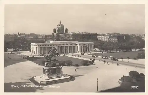 Wien, Heldendenkmal mit Museum ngl E1670