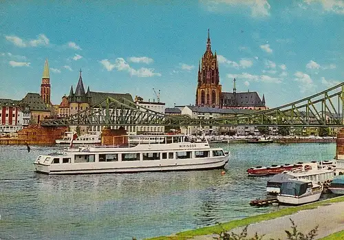 Frankfurt a.Main, Fahrgastschiff "Wikinger" vor dem Dom ngl E1710