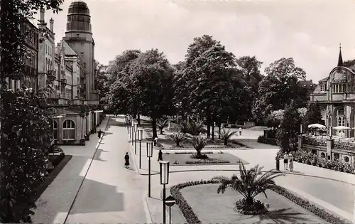 Bad Neuenahr Blick auf die Anlagen zwischen Kurhotel und Casino gl1955 161.651