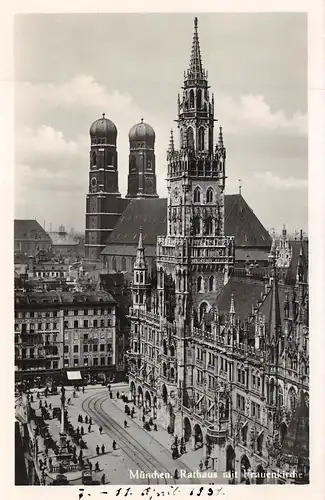 München Rathaus mit Frauenkirche ngl 162.957