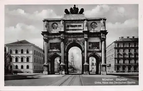 München Siegestor u. rechts Haus des Deutschen Rechts ngl 164.791