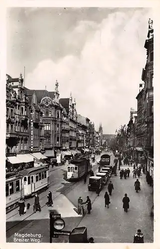 Magdeburg Breiter Weg Geschäfte Ubahn Leute gl1938 162.222