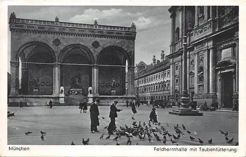 München Feldherrnhalle mit Taubenfütterung gl1942 162.849