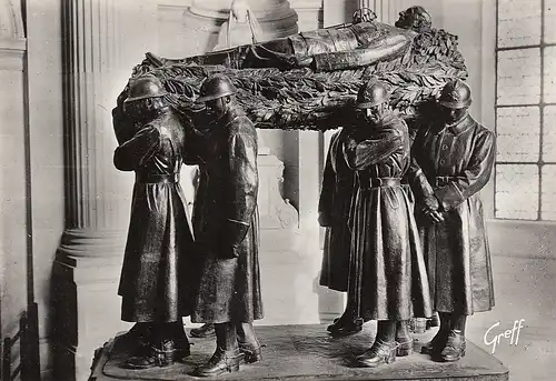 Paris Aux Invalides, La Tombeau du Maréchal Foch ngl E2502