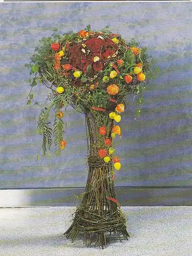 Spätsommerliches Blumen-Arrangement ngl E1630