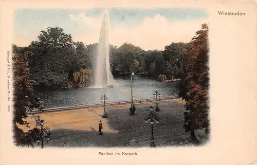 Wiesbaden Fontaine im Kurpark ngl 163.758