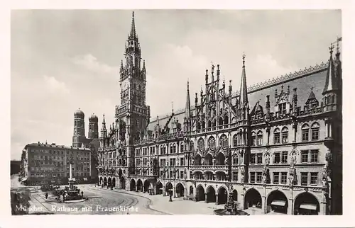 München Rathaus mit Frauenkirche ngl 164.778