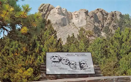 Mt. Rushmore National Monument Black Hills SD gl1968 164.144