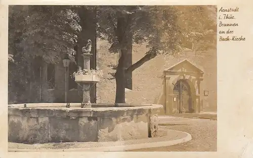 Arnstadt in Thüringen, Brunnen an der Bachkirche gl1956 E4222