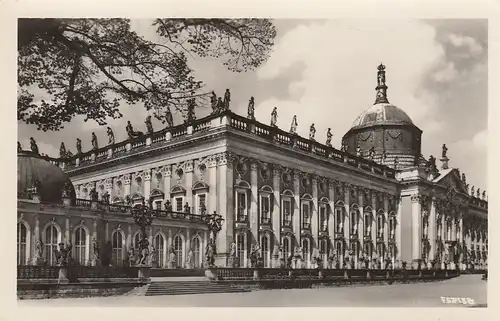 Potsdam. Neues Palais ngl E4617