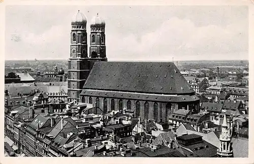 München - Panorama mit Frauenkirche gl1942 166.327