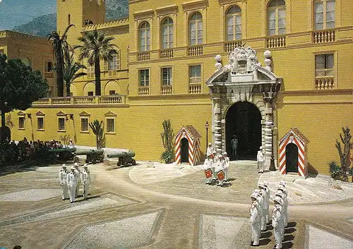Monaco, Le Palais Princier, la Relève de la Garde ngl E4434