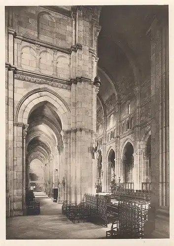 Autun, Kathedrale St-Lazare, Langhaus ngl E6152