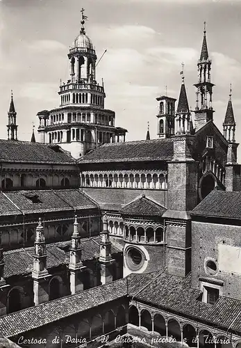 Certosa di Pavia, il Chiostro piccolo e il Tiburio ngl E6470