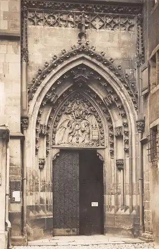 Würzburg - Marienkapelle, Portal ngl 167.379