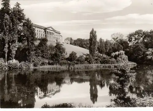 Kassel, Wilhelmshöhe, Schloß mit Schloßteich ngl E7284