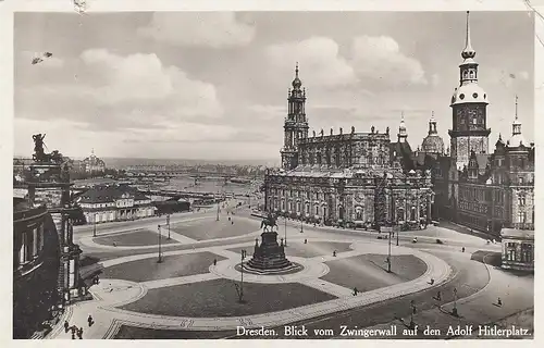 Dresden, Blick vom Zwingerwall auf den A.H.PLatz gl1933? E8470