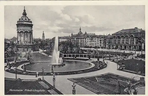 Mannheim, Friedrichsplatz mit Wasserturm gl1936 E7224