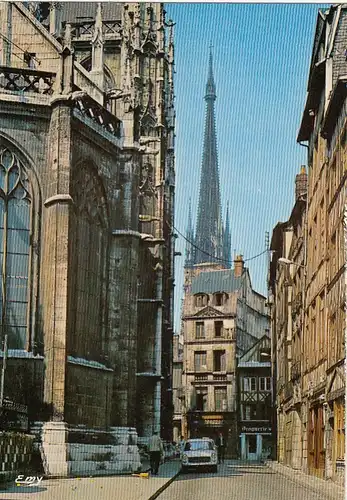 Rouen (Seine-Maritime) La rue Martainville ngl E7834