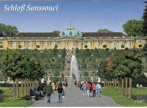 Potsdam. Schloss Sanssouci mit Weinberg ngl E7275