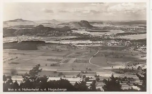 Blick auf den Hohentwiel und die Hegauberge gl1942 E8083