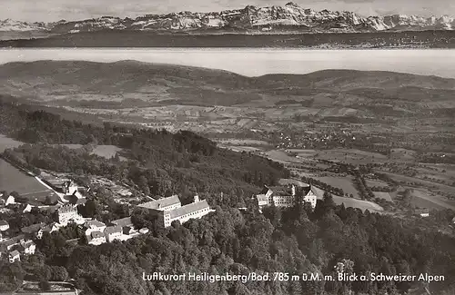 Heiligenberg am Bodensee mit Blick auf Schweizer Alpen ngl F0818