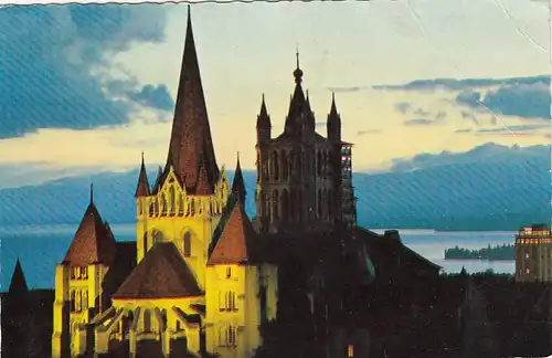 Lausanne, La Cathédralea au crépuscule gl1965 E9023