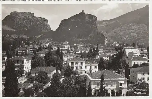 Arco (Trentino) Panorama ngl F1537