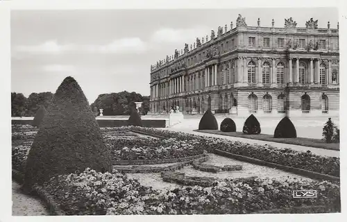 Versailles, Facade sur le Parc (Sud) Les Parterres ngl E9460