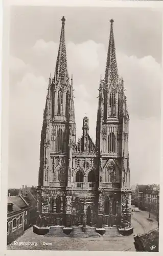 Regensburg, Dom ngl F2663