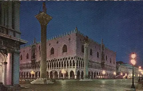 Venezia Palazzo Ducale notturno ngl E7812