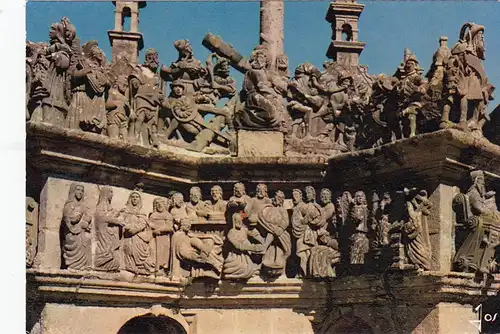 Guimiliau (Finistère) Le calvaire de 1581 ngl E7822