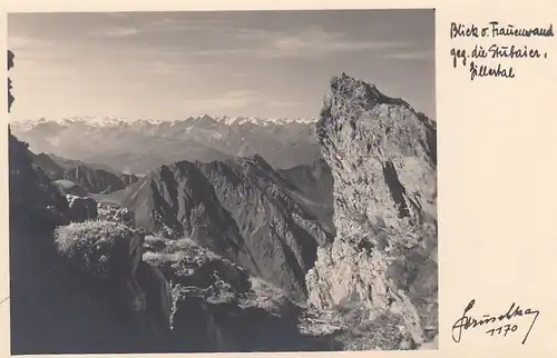 Zillertal, Blick v. Frauenwand geg. die Stubaier ngl F1901