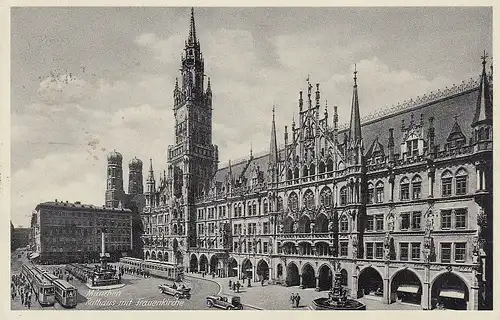 München, Rathaus, Marienplatz u. Frauenkirche gl1934? F0117
