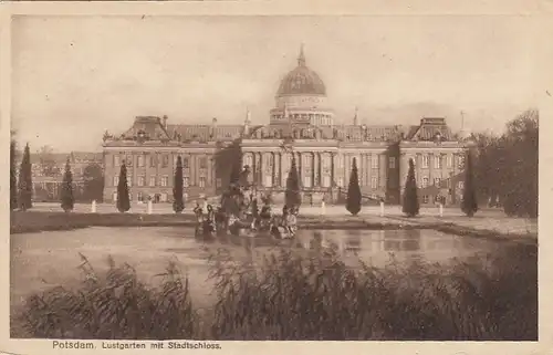Potsdam. Lustgarten mit Stadtschloss ngl E8916