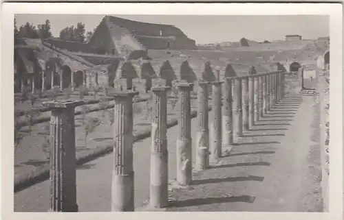 Pompei, Scavi, Caserne dei Gladiatori ngl F1169