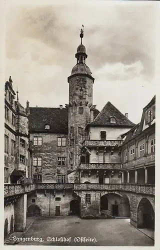 Schloss Langenburg, Schlosshof Ostseite ngl F1084