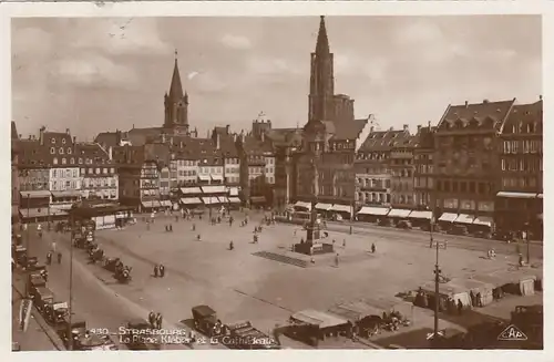 Strasbourg, La Place Kléber et la Cathedrale gl1923? E9198