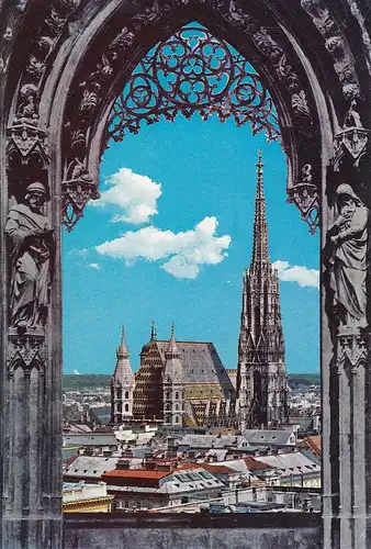 Wien, Durchblick zum Stephansdom ngl F0883