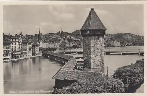 Luzern, Kapellbrücke und Wasserturm ngl F2687