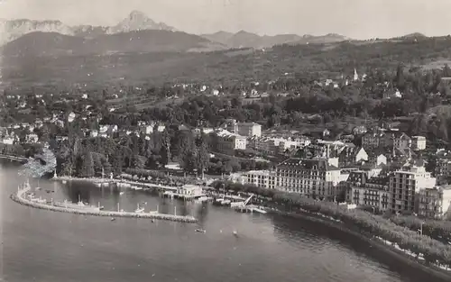 Evian les Bains (Haute-Savoie) le Port et la Dent d'Oche gl1957 F1909