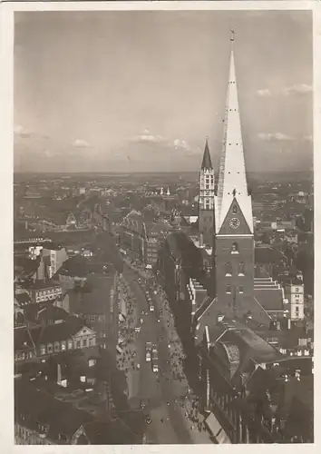 Hamburg, Mönckebergstrasseit St.Petrikirche gl1942 F5577