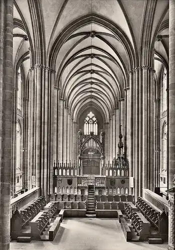 Marburg, Lahn, Elisabethkirche, Mittelschiff ngl F0826