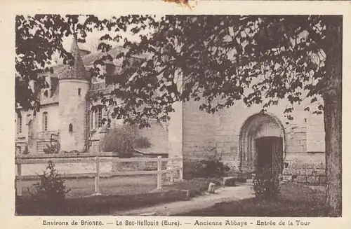 Environs de Brionne, Le Bec-Hellouin, Abbaye ngl F3153