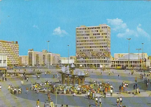 Berlin, Alexanderplatz, Haus des Lehrers und Kongreßhalle gl1976 F6527