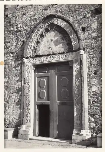 Taormina, Porto laterale del Duomo ngl F2361