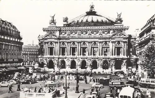 Paris, l'Opéra ngl F3718