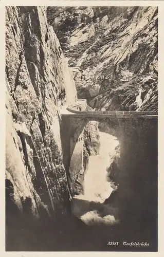 Die Teufelsbrücke in Uri ngl F2802